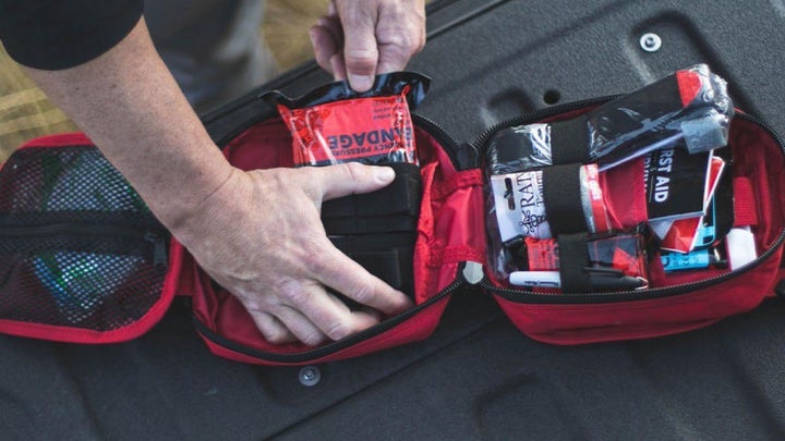 emergency survival preparedness kits