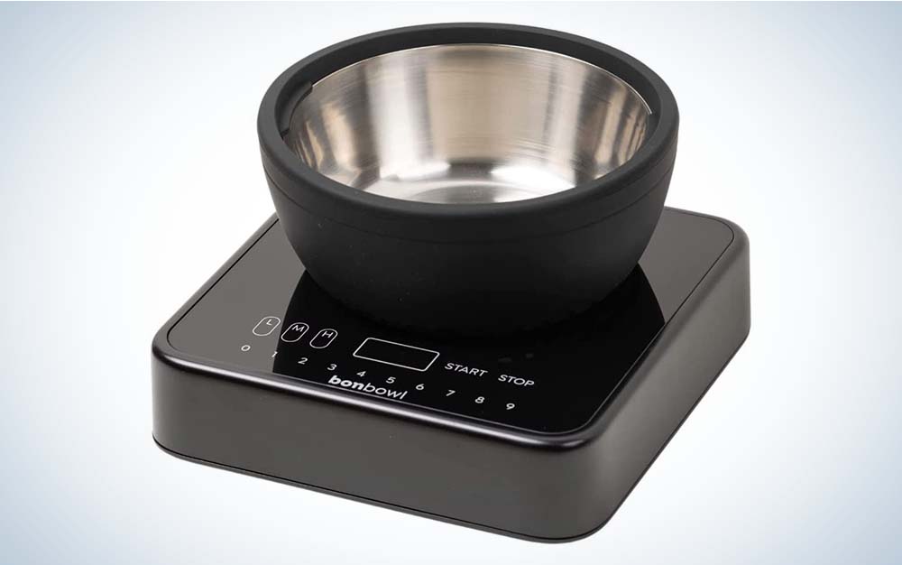 Bonbowl Cookware is one of the best gifts for people who live in small apartments.