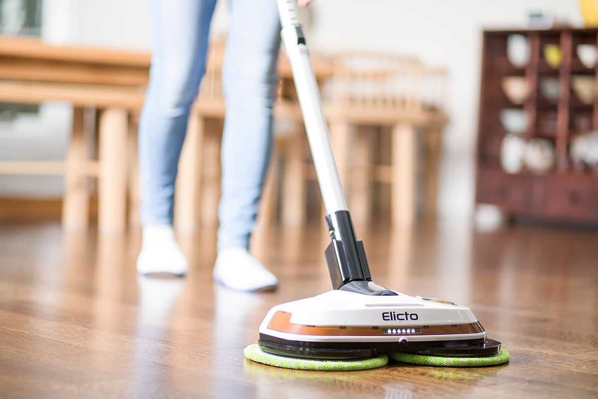 This 3-in-1 electric mop is on sale during this Black Friday Doorbuster Sale