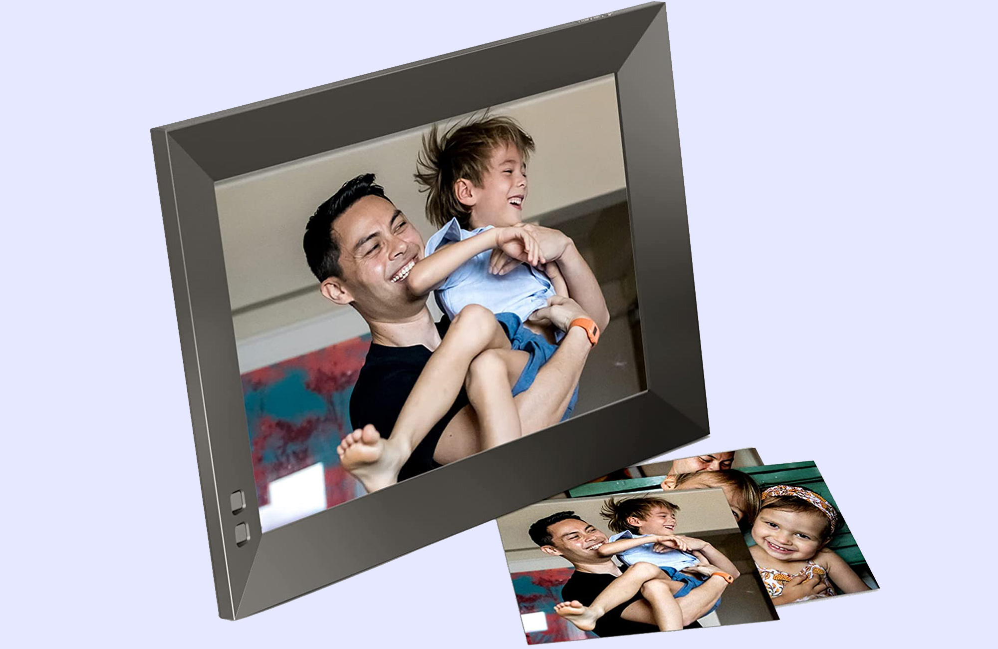Cyber Monday deal: Save $78 on this Nixplay digital picture frame