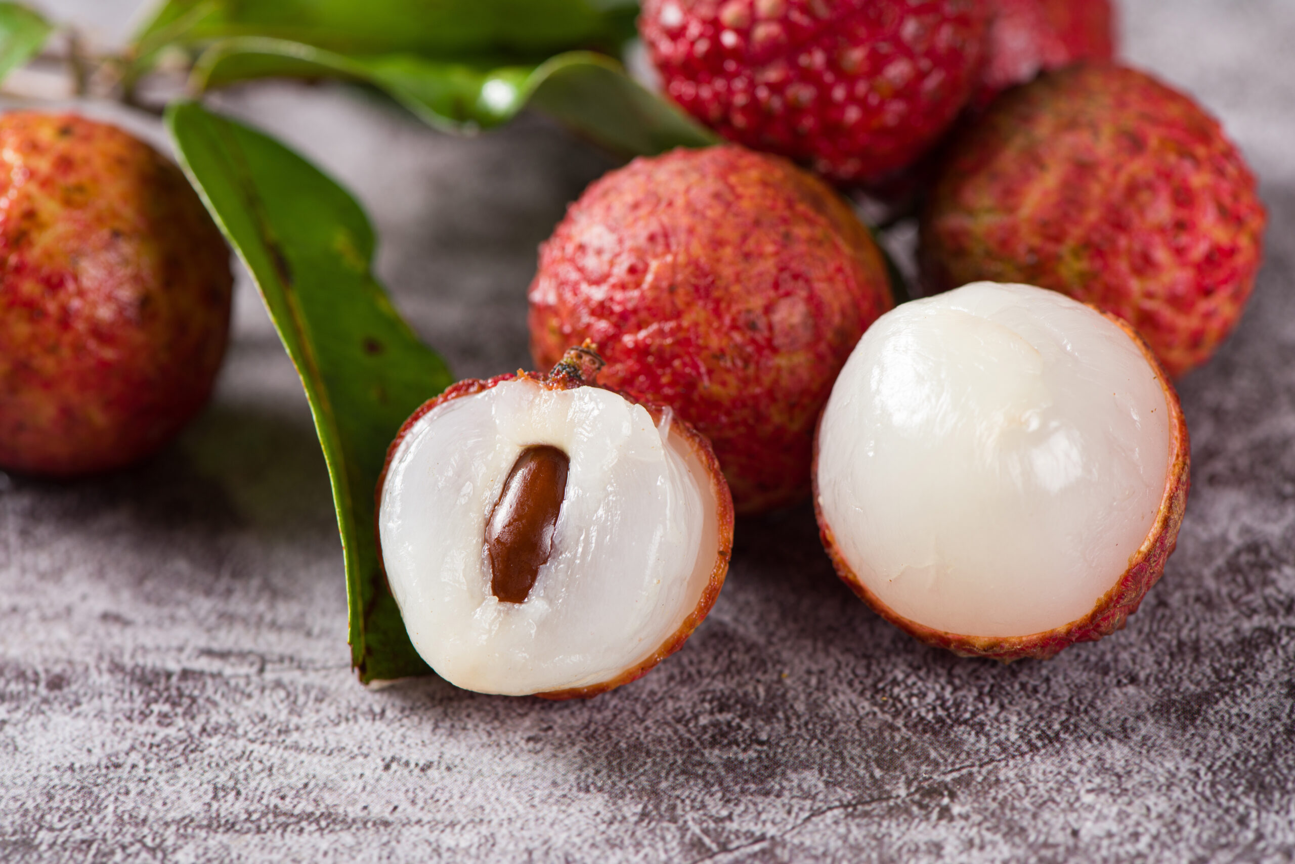 Missing lychee DNA holds the key to growing more of these delicious fruits  | Popular Science