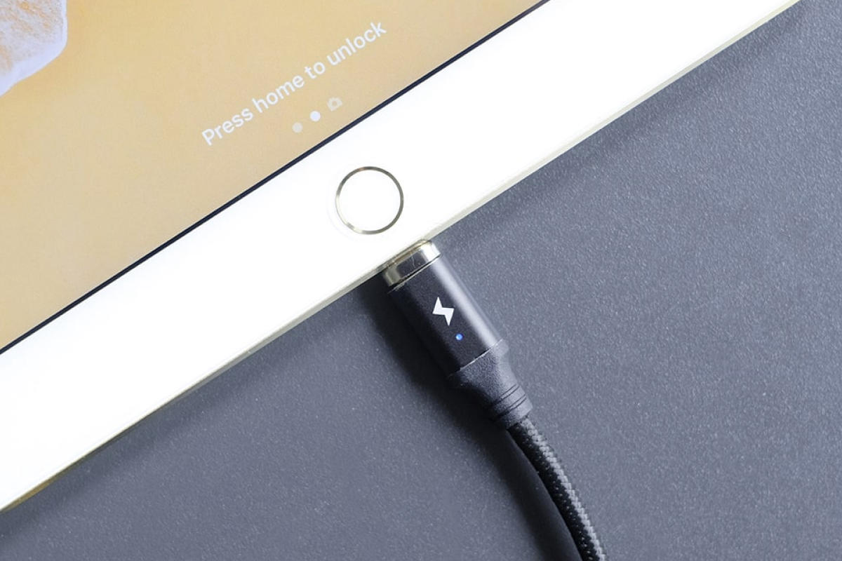 Save $30 on this military-grade charging cable