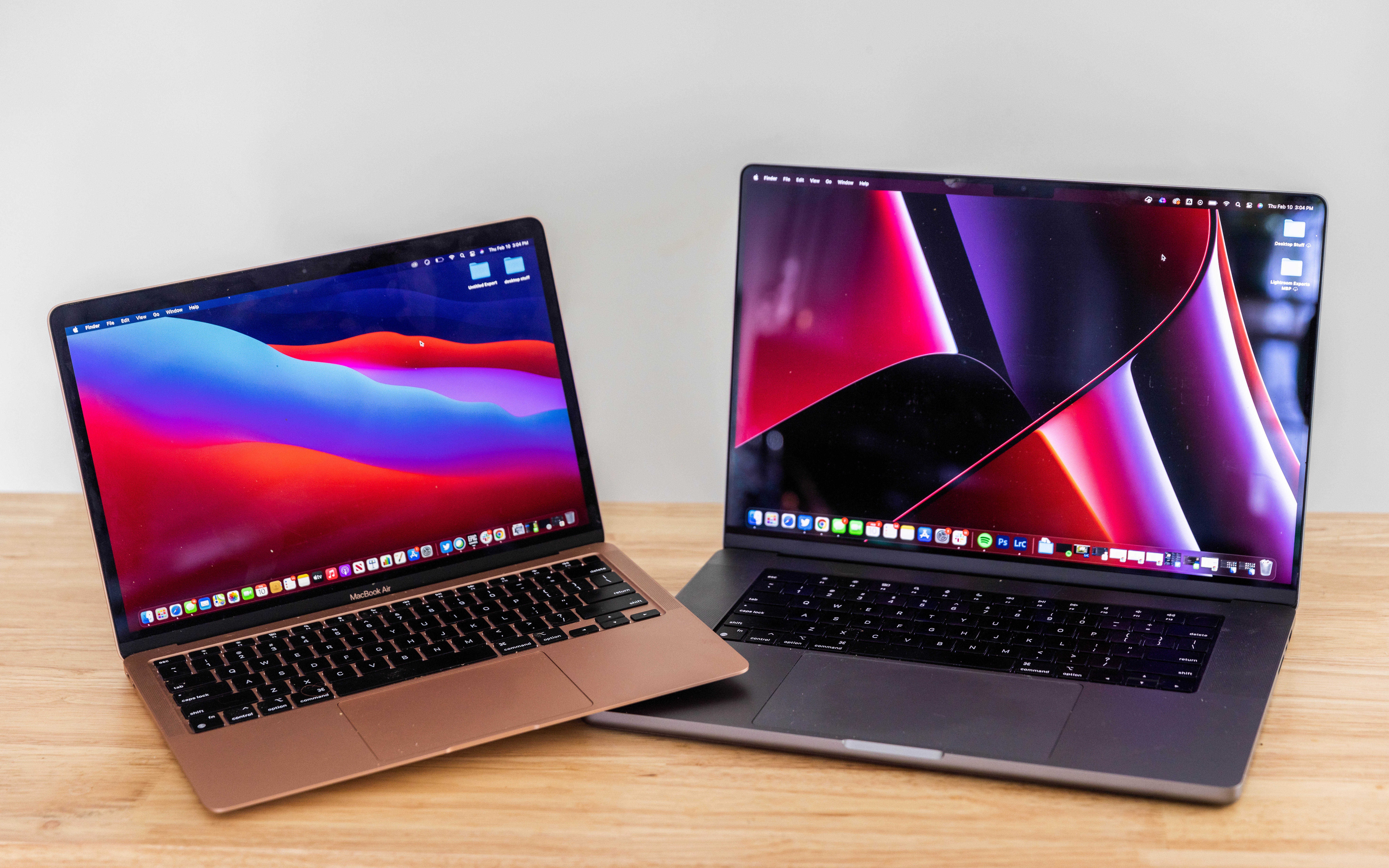Apple MacBook Pro versus MacBook Air