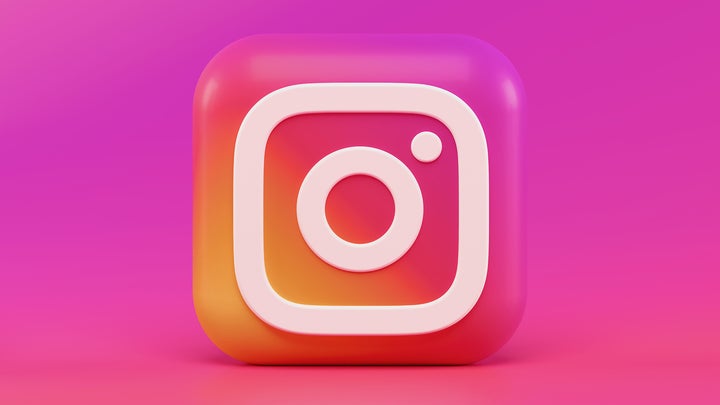 3D instagram logo