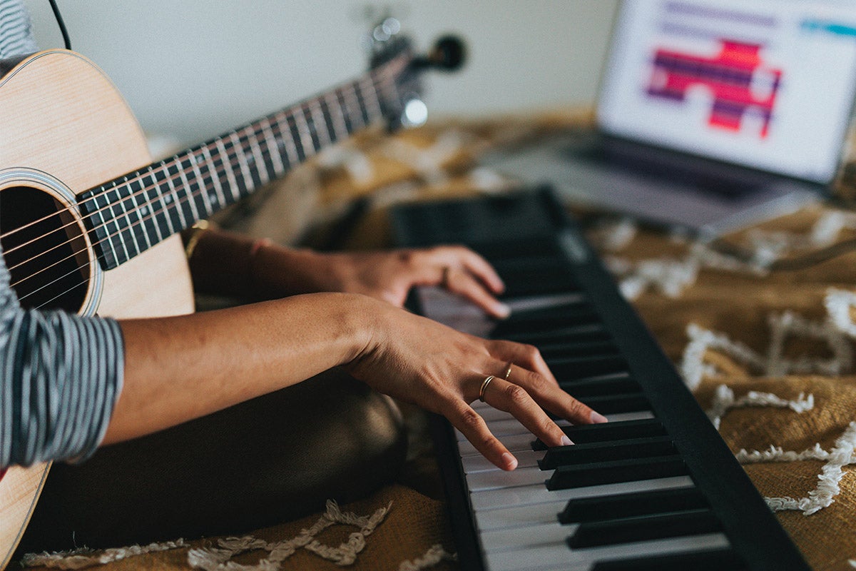 For $34, this training bundle will teach you to play music