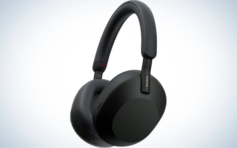 Sony WH-1000XM5 headphones for traveling