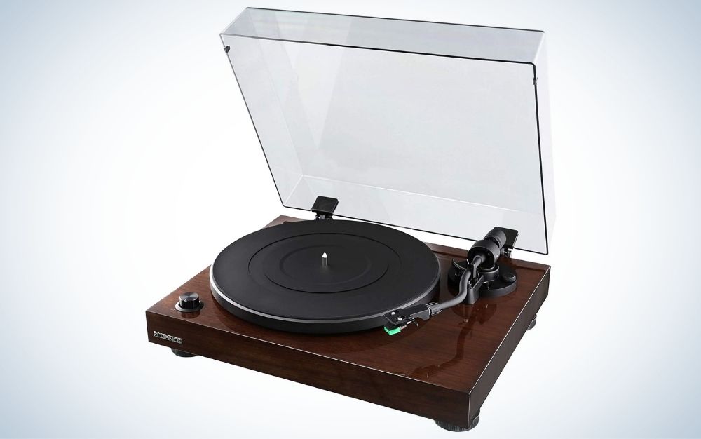 Fluance RT81 is the best budget turntable under $500.
