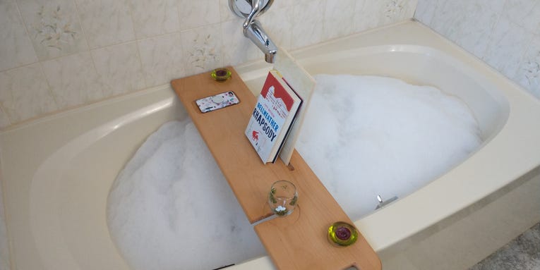 Soak in style with this customizable DIY bathtub tray