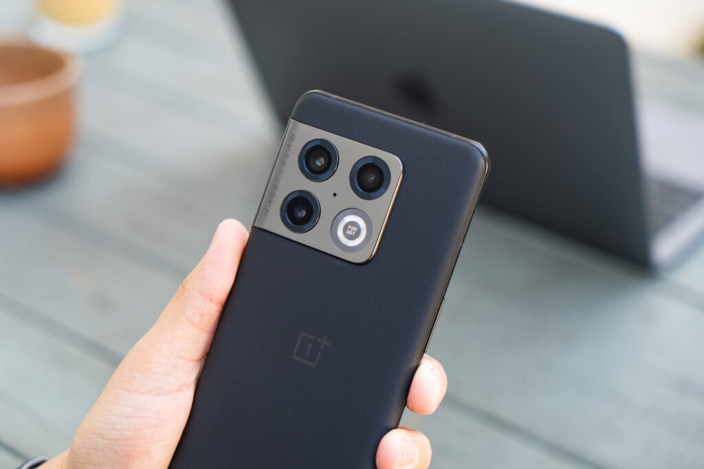 OnePlus 10 Pro Review