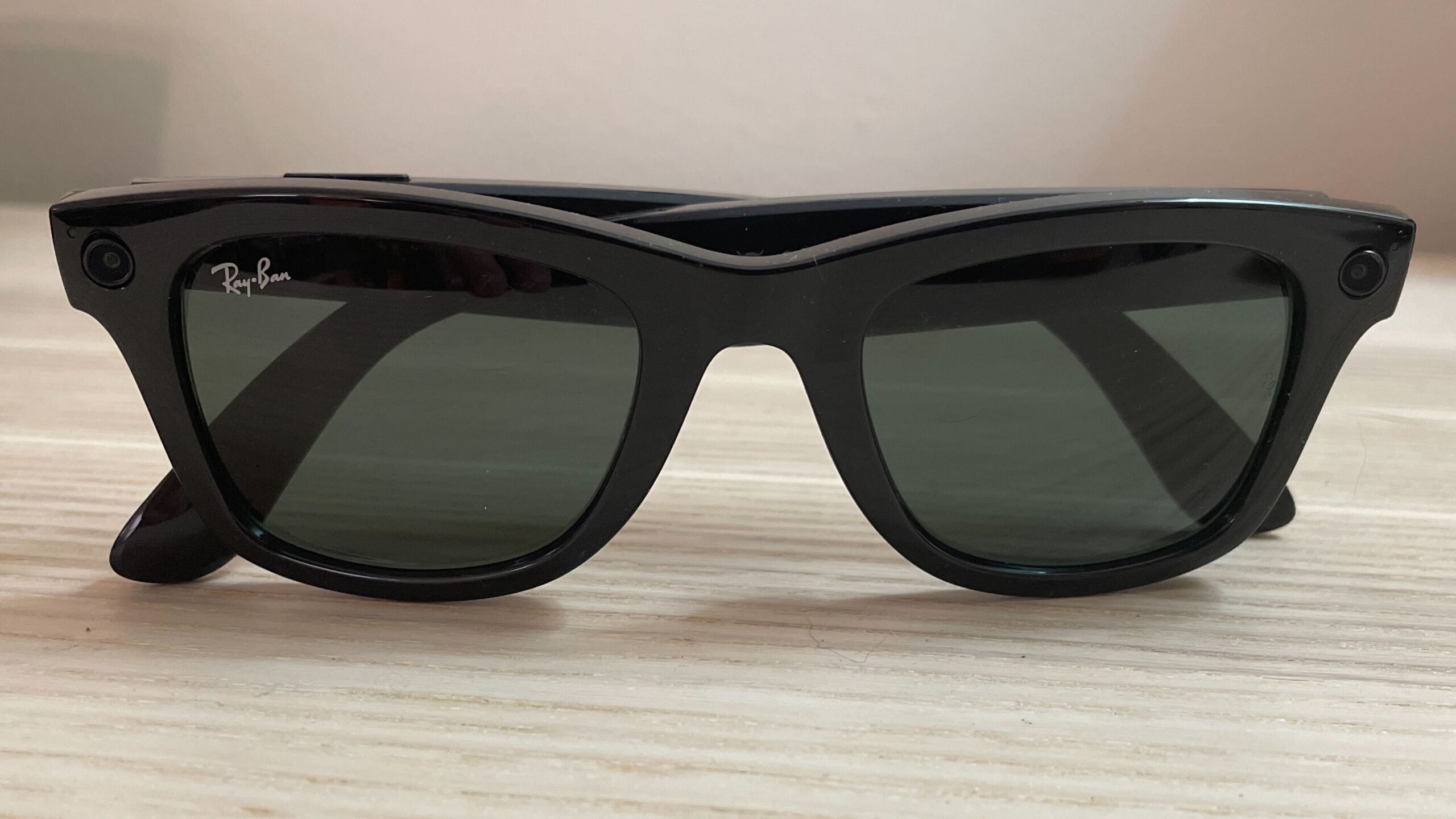Facebook Frames Ray-Ban sunglasses straight on
