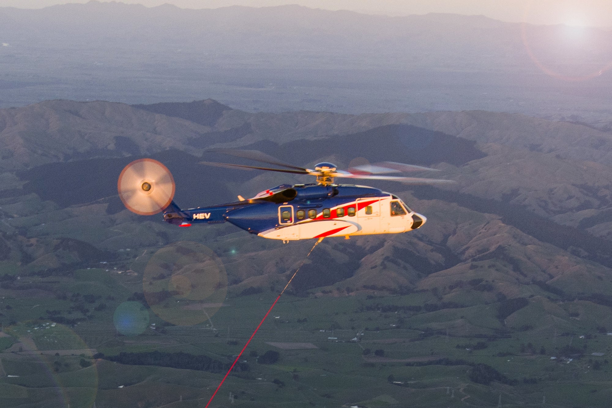 ¿Por qué Rocket Lab intentó atrapar un cohete con un helicóptero?