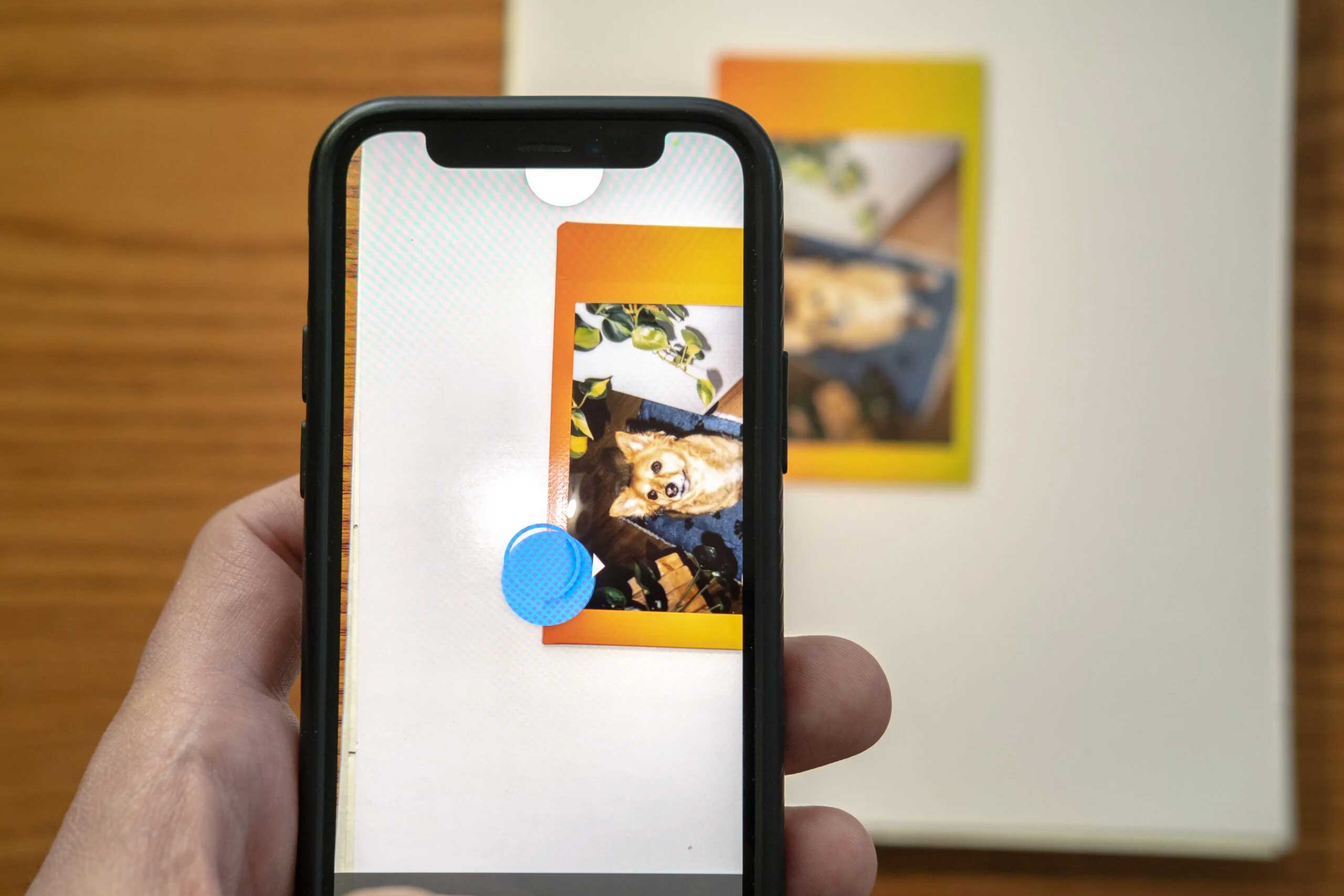How to turn your phone into a small photo scanner