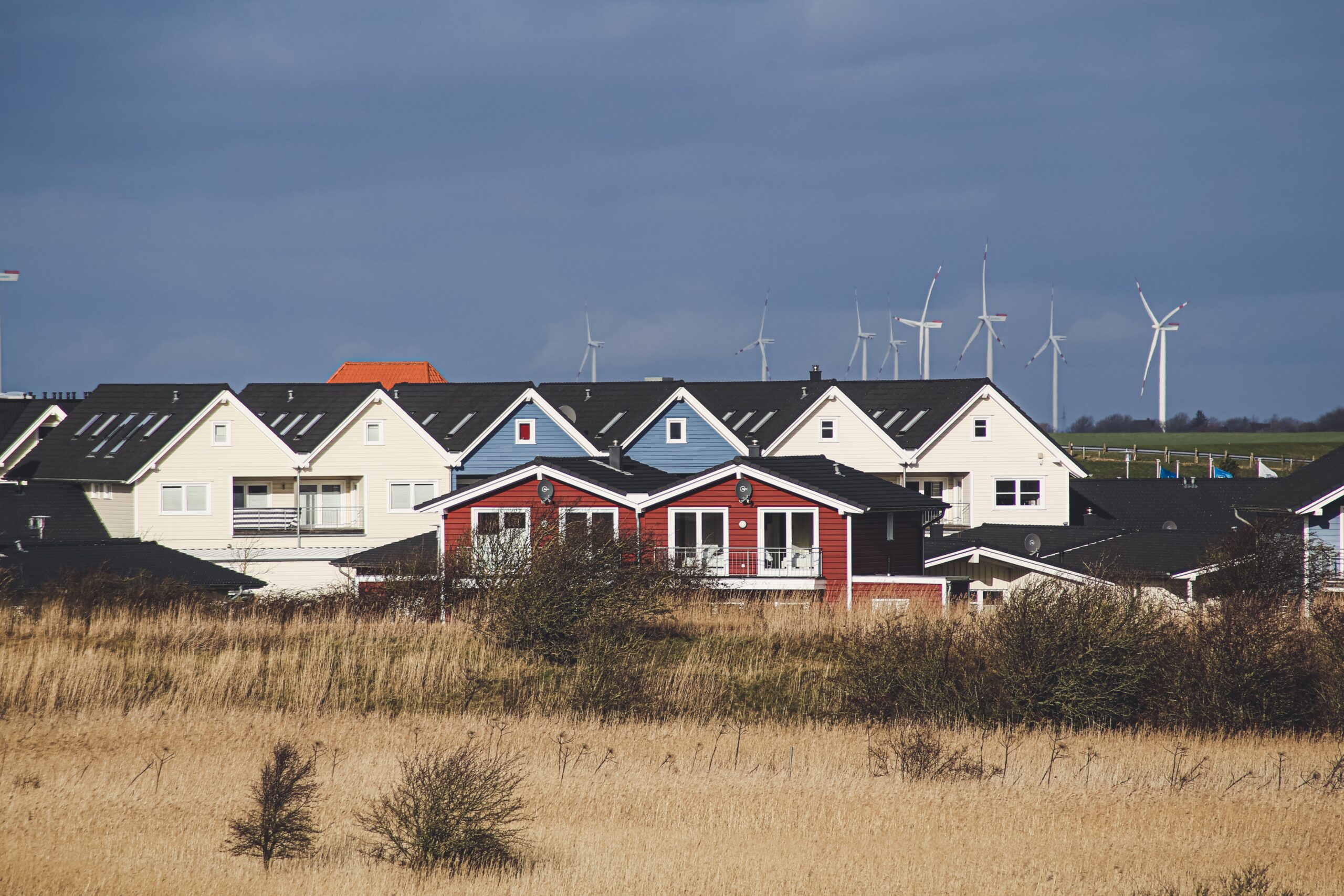 Why ‘rooftop wind’ simply can’t compete with rooftop solar