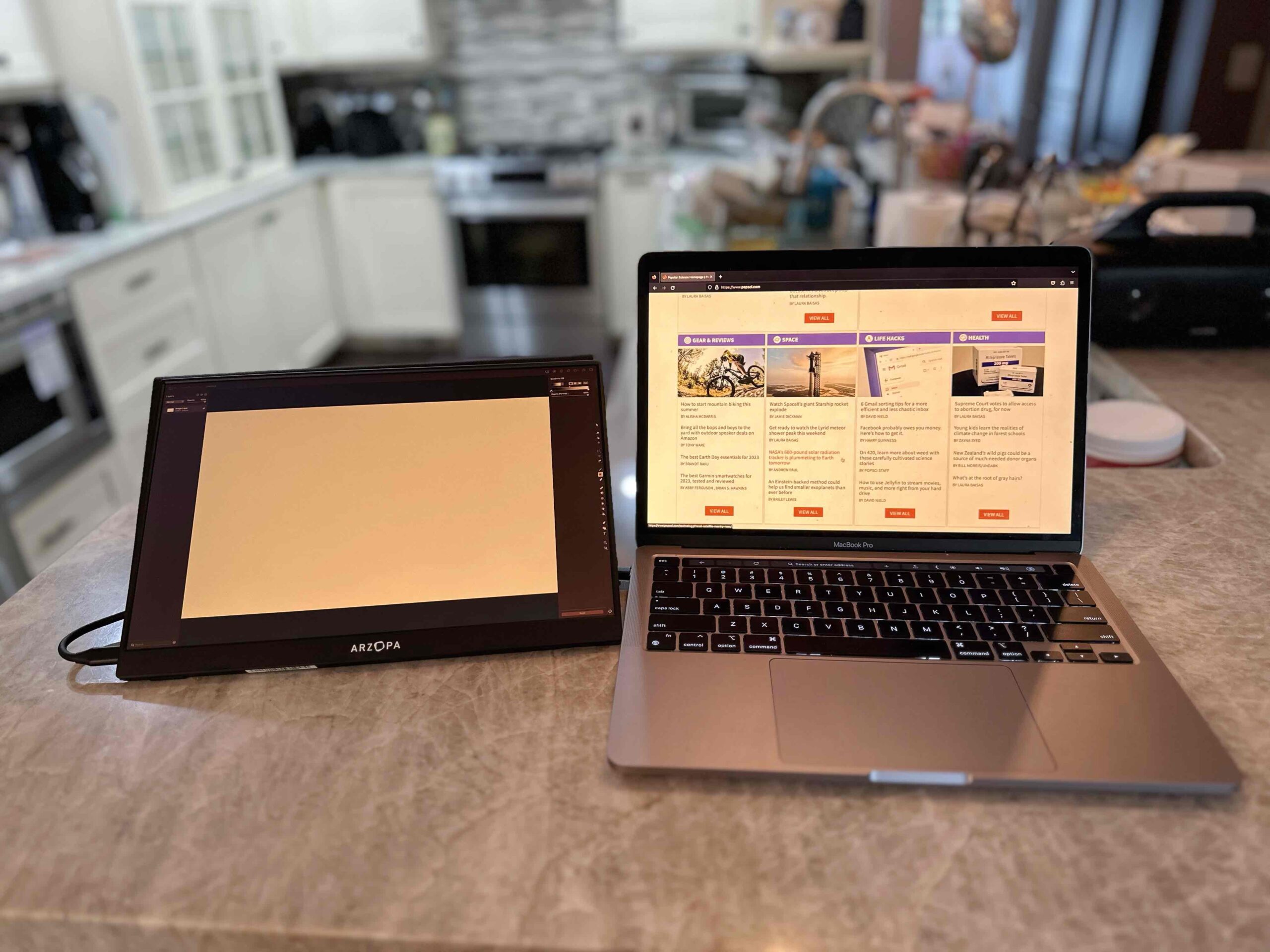Arzopa Portable Monitor Review: Why Everyone Needs This Extra Screen – SPY