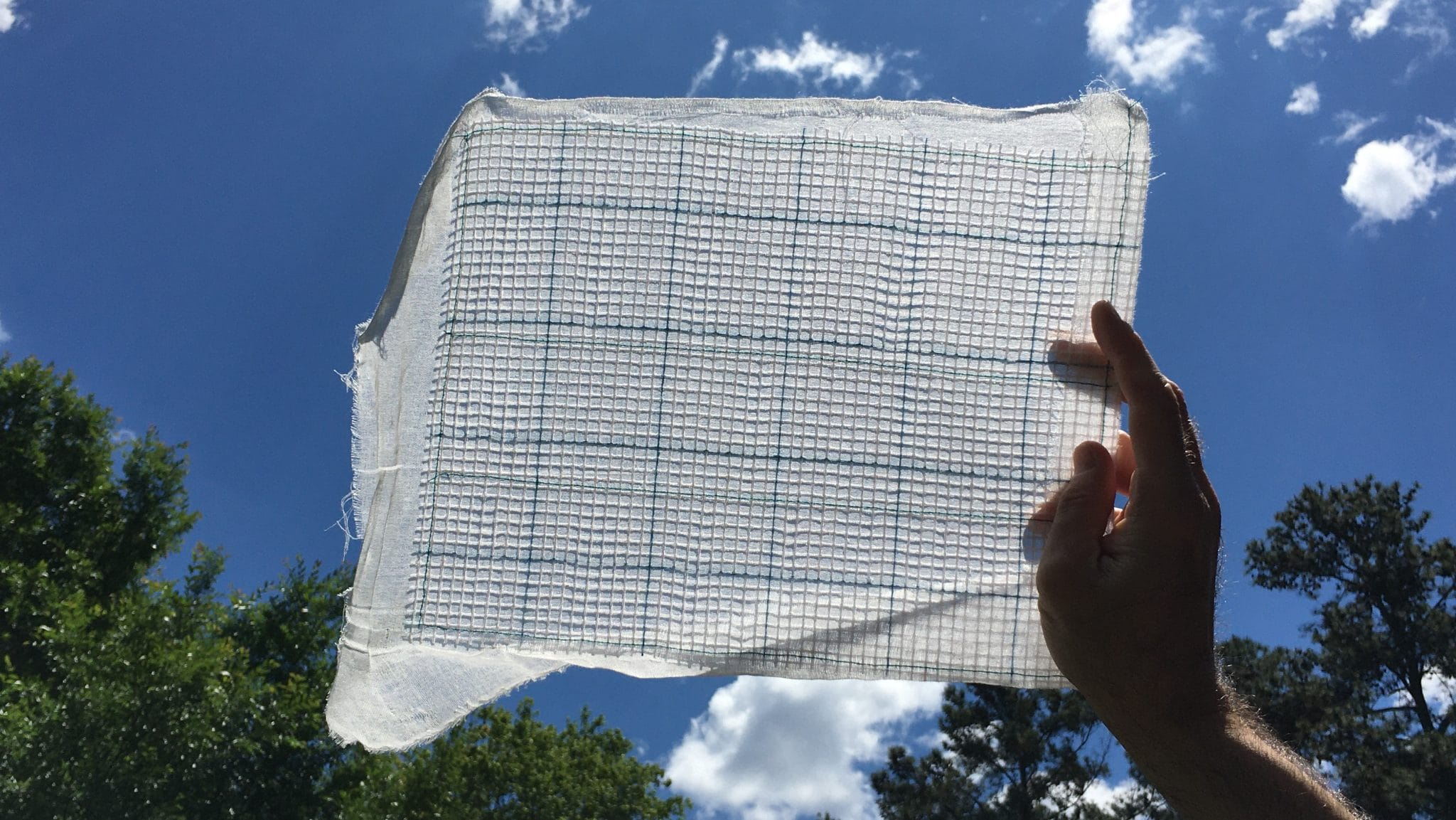 A protein-filled cotton sheet can filter carbon emissions thumbnail