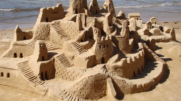 How to engineer the best sandcastle