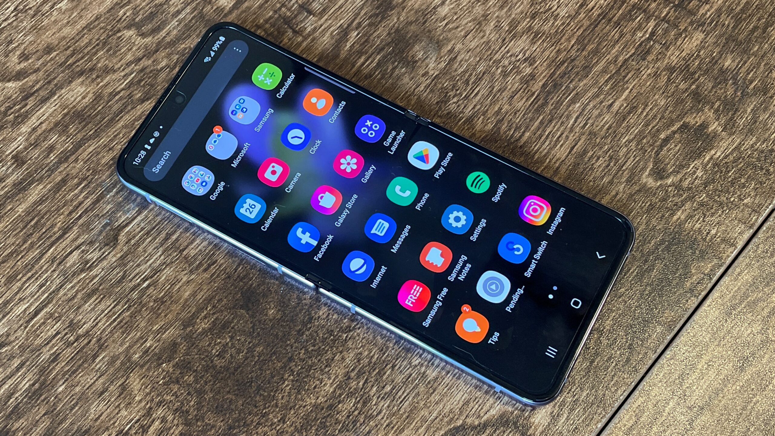 Samsung Galaxy Z Flip4 – Colors, Features & Reviews