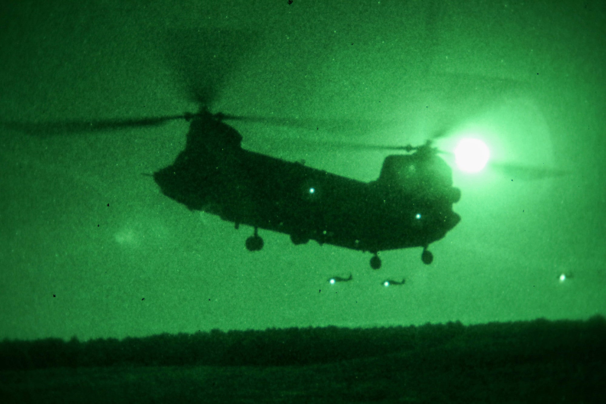 The Army’s Chinook helicopters are grounded. Here’s why. thumbnail