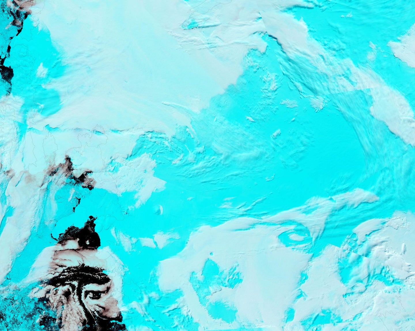 Satellite images of the Thwaites glacier from January 2022. 