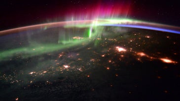 It’s finally the fall equinox—and a great time to see shimmering auroras