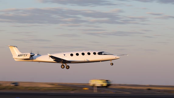 Watch Alice, a new electric commuter plane, fly for the first time