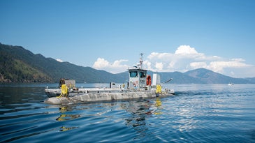 In the depths of this Idaho lake, the US Navy is testing out its submarine tech