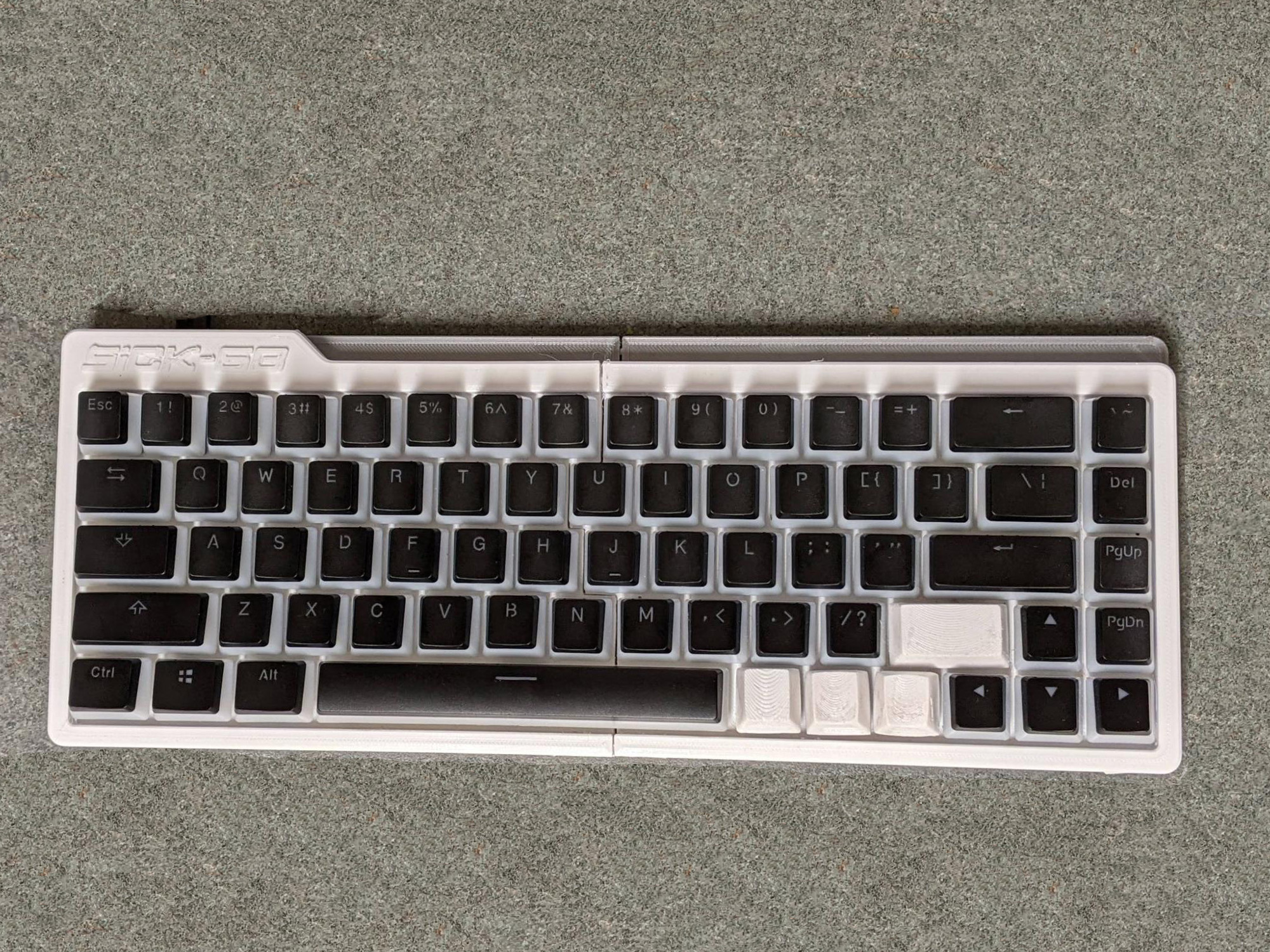 Build a mechanical keyboard from scratch with 3D-printed components