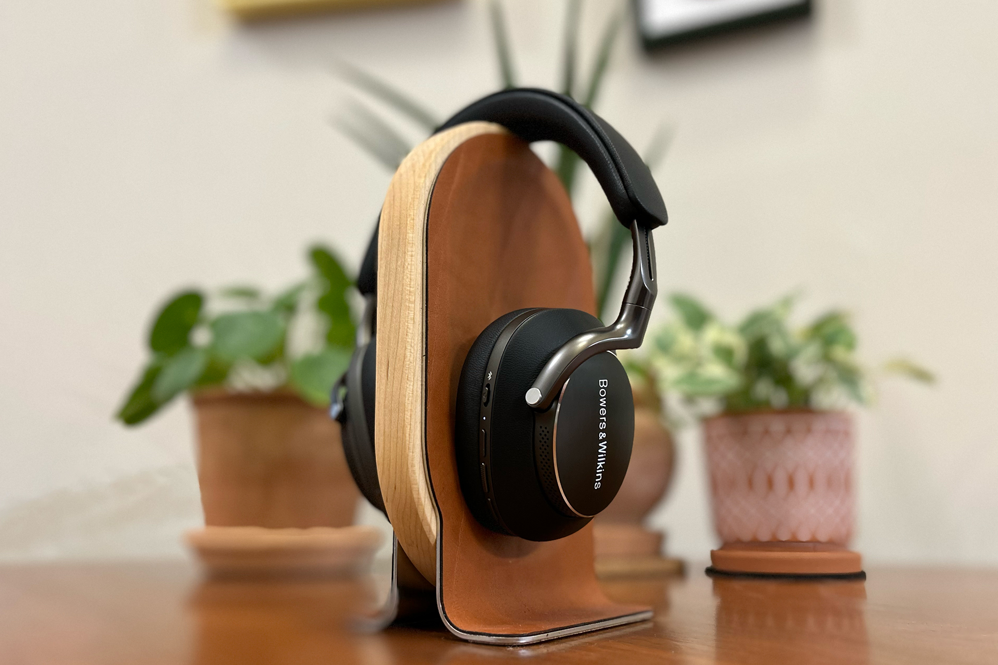 Bowers & Wilkins Px8 wireless headphones review: Ride eternal, shiny and  chrome