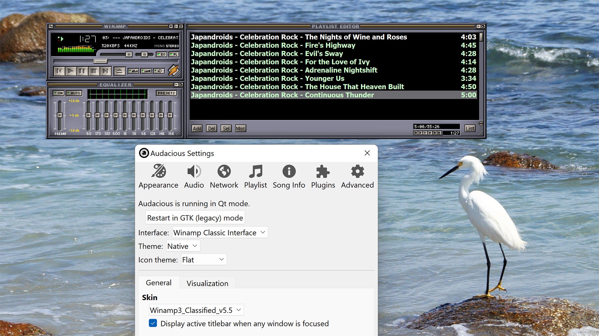 windows-screen-using-audacious-with-a-winamp-skin-to-play-music