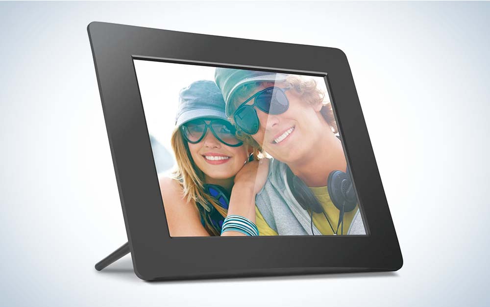 The Aluratek 8-inch is the best digital picture frame at at budget-friendly price.