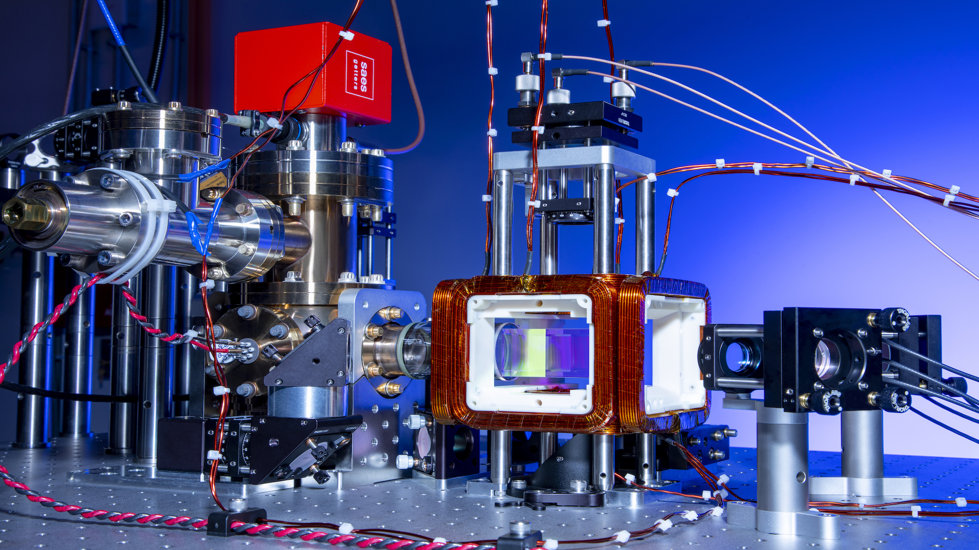 A prototype of QuEra's neutral atom quantum computer.