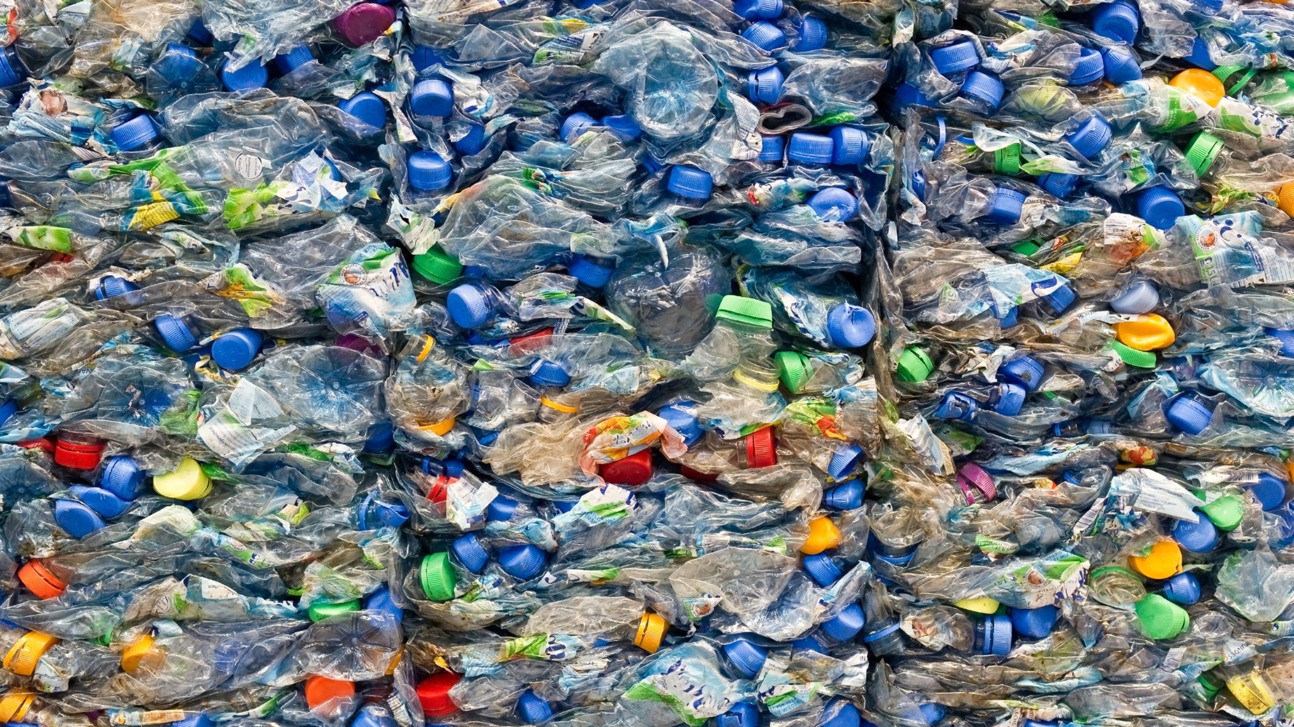 Las naciones ricas exportan mucho más plástico de lo estimado