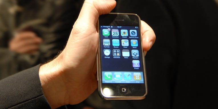 A first generation iPhone just sold for 317 times its original sticker price