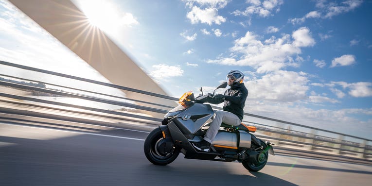 BMW’s electric scooter will hit 75 mph and has motorcycle vibes