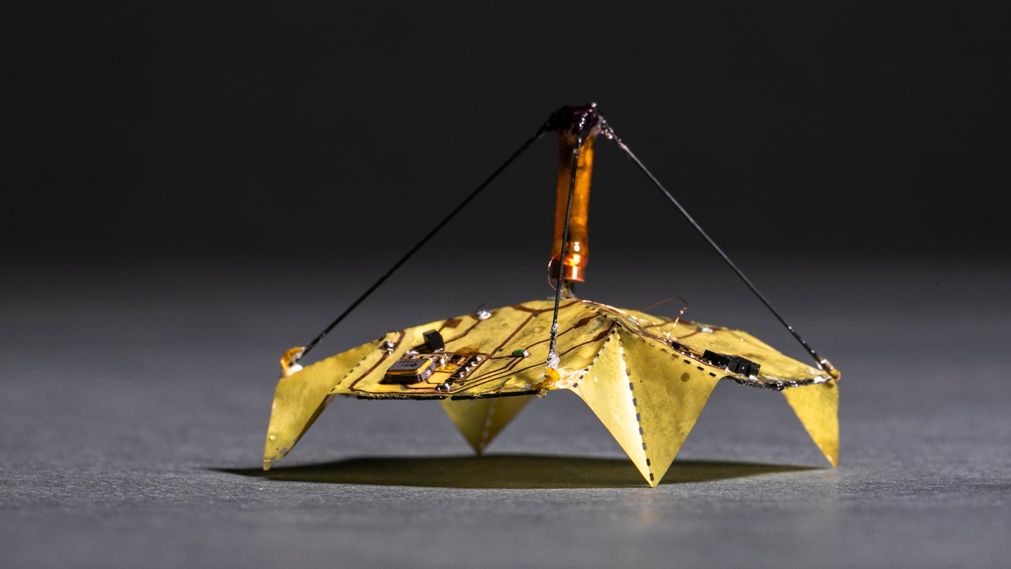 Robotic origami microflier