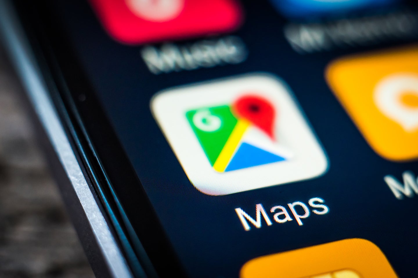 A smartphone screen displaying the Google Maps app icon.