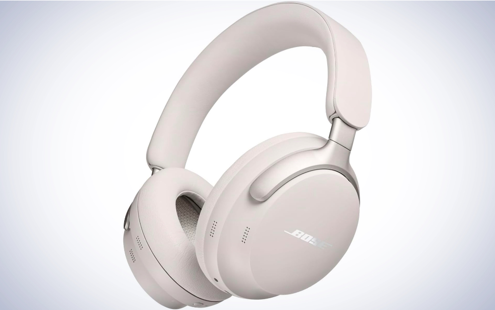 Get Bose's latest QuietComfort Ultra headphones at their lowest