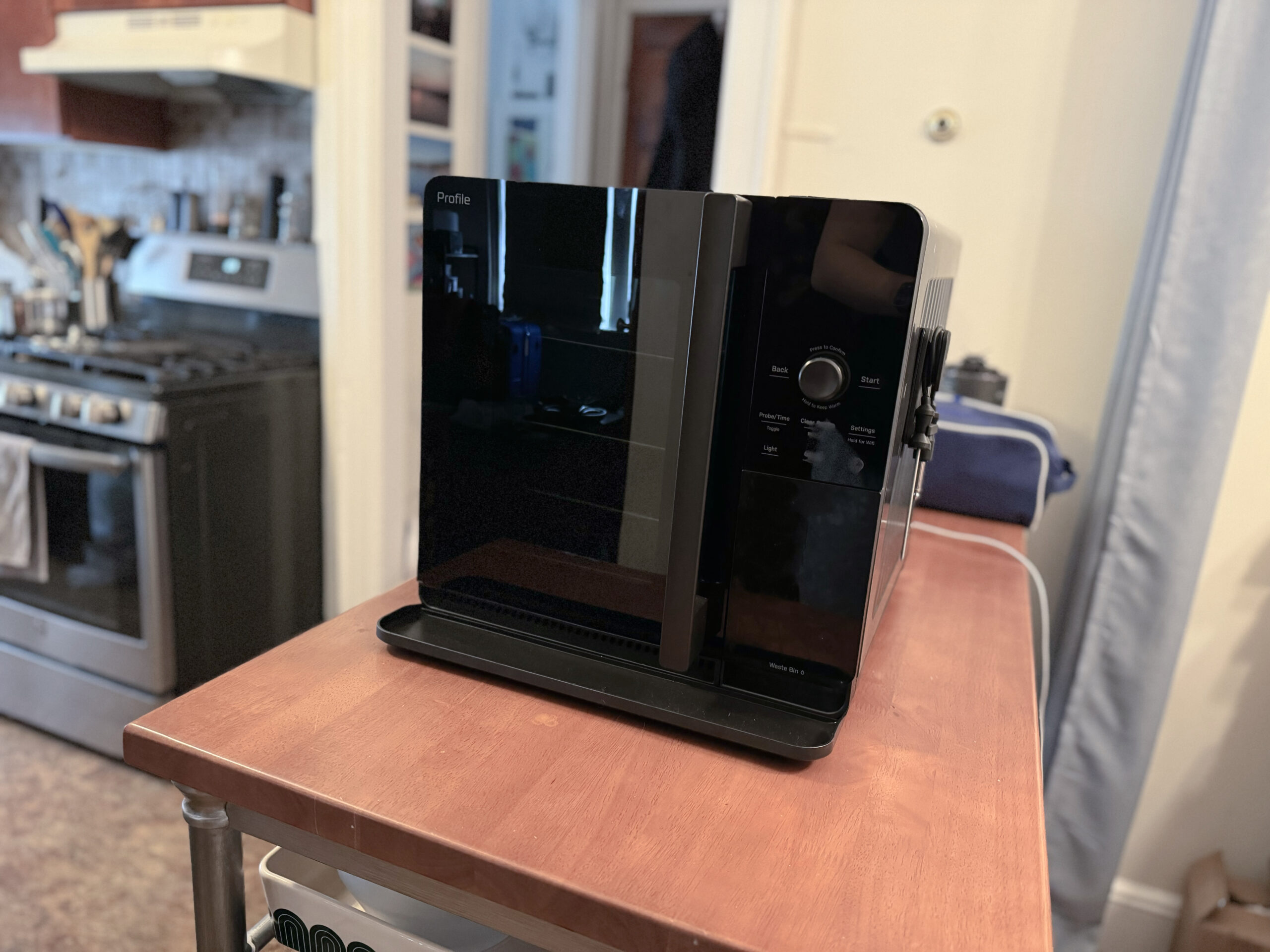 GE Profile Smart Indoor Smoker with Active Smoke Filtration, Precision  Smoke Control, 5 Smoke Settings, WiFi Connected, Electric, Wood Pellet BBQ