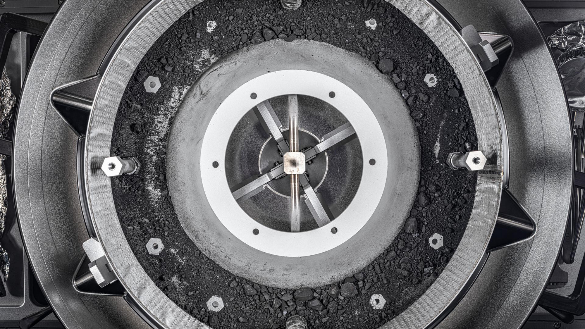 This is what's inside NASA's previously stuck asteroid sampler - Vimarsana News