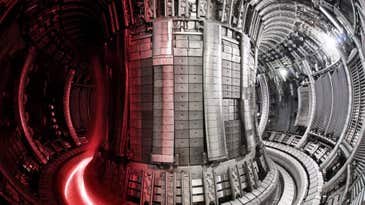 Aging reactor sets new fusion energy record in last hurrah