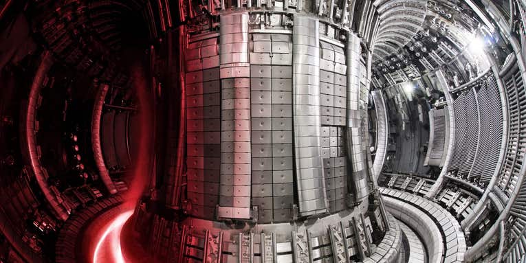 Aging reactor sets new fusion energy record in last hurrah