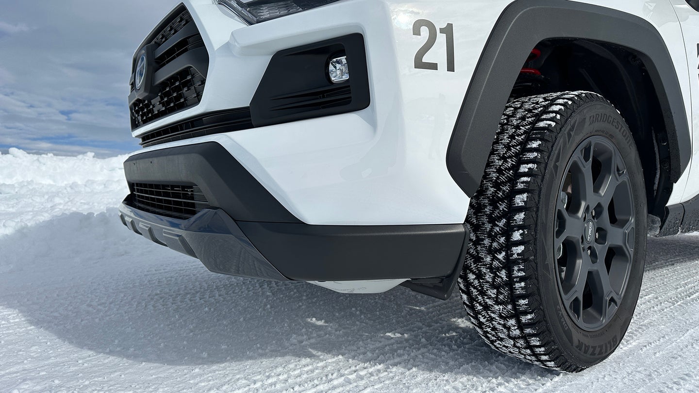 Deep treads collect snow, which encourages snowflakes to interlock and stick to themselves, increasing traction.