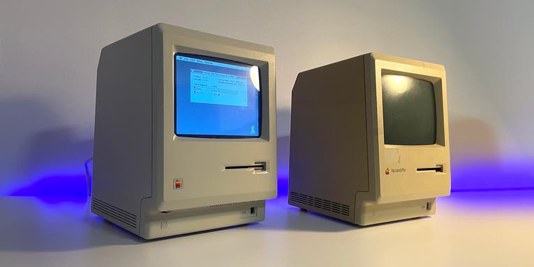 A designer 3D printed a working clone of the iconic Mac Plus