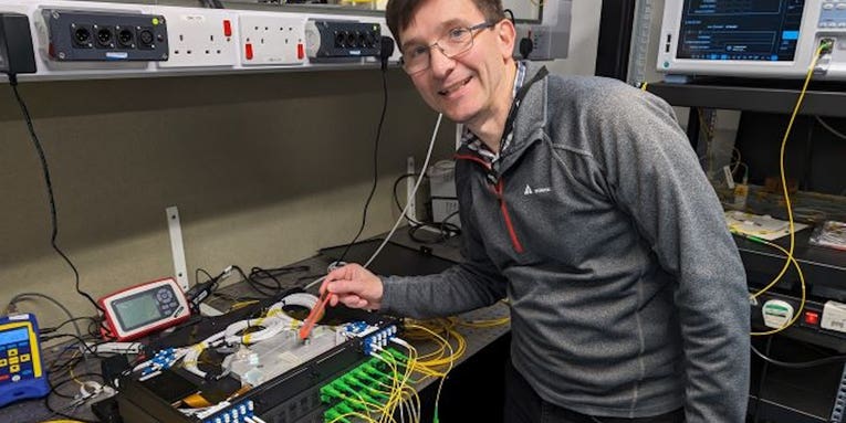 Researchers unlock fiber optic connection 1.2 million times faster than broadband