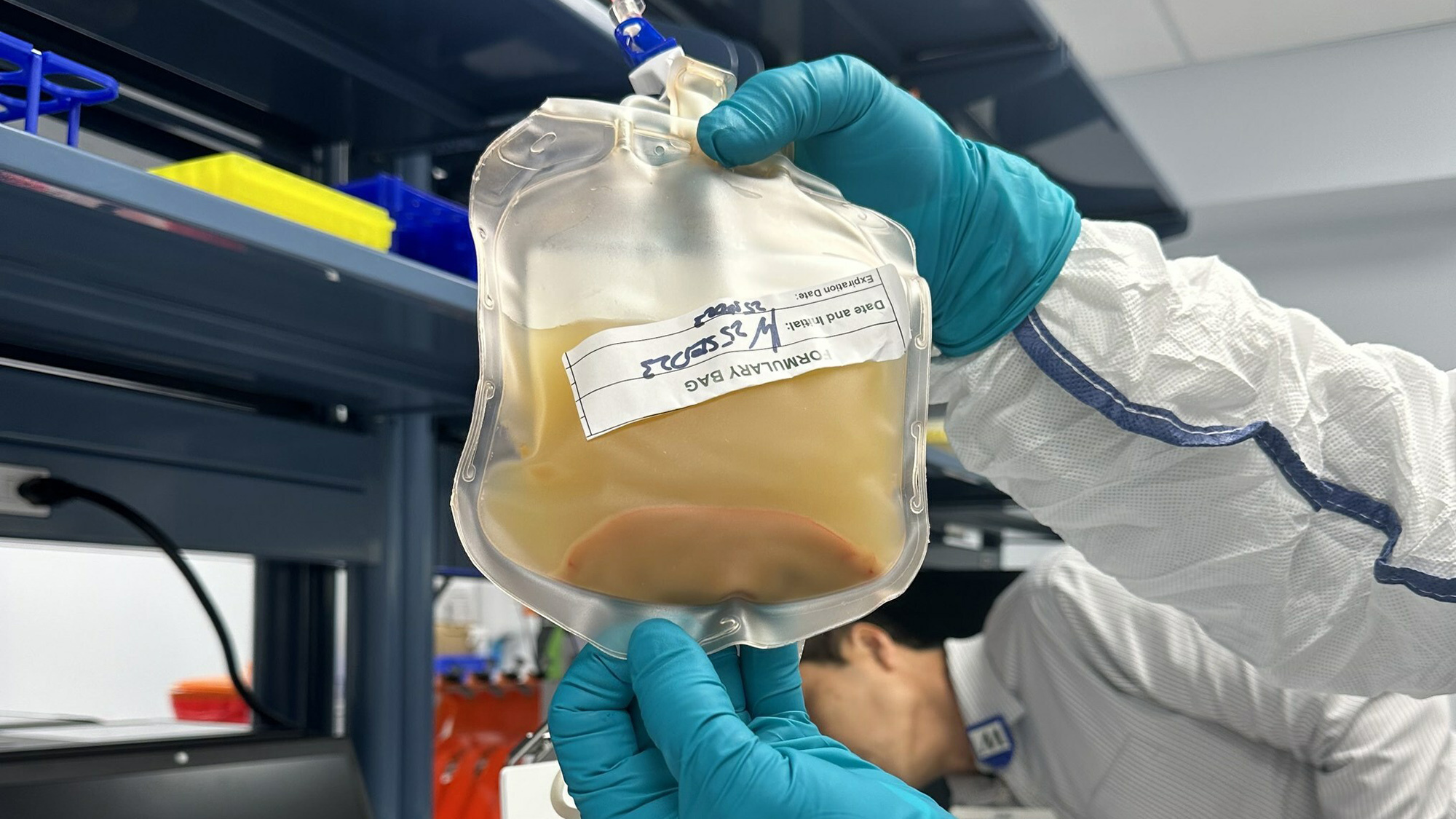 an yellow-ish bag of liver cells in a suspension.