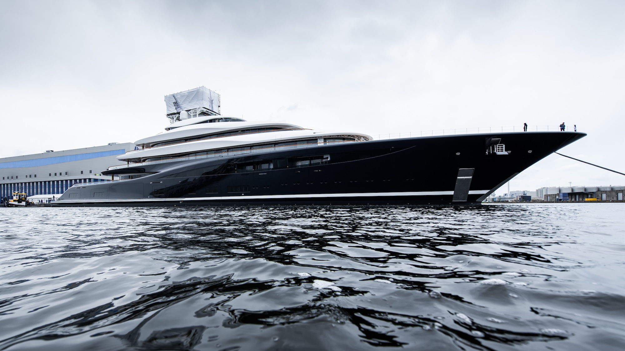 Project 821 hydrogen fuel superyacht in port