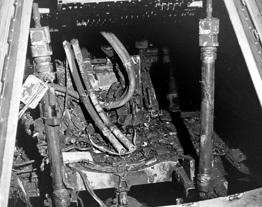 Why Did NASA Still Use Pure Oxygen After the Apollo 1 Fire?