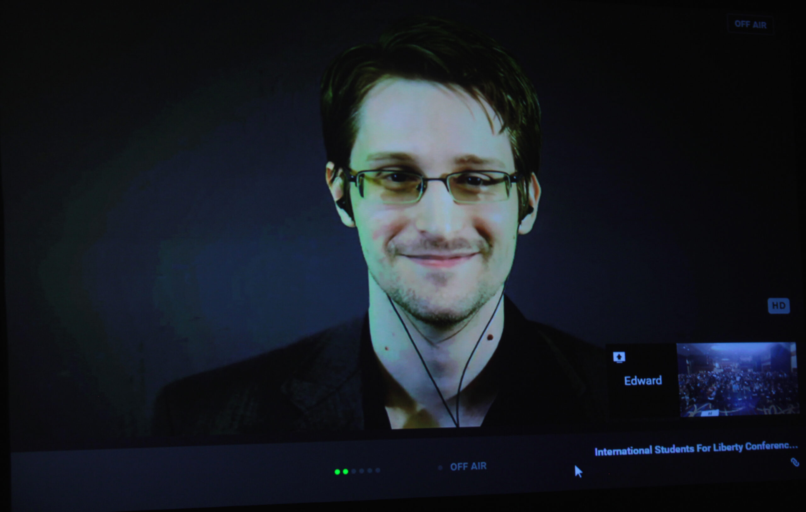 httpswww.popsci.comsitespopsci.comfilesedward_snowden_conference_2015.jpg