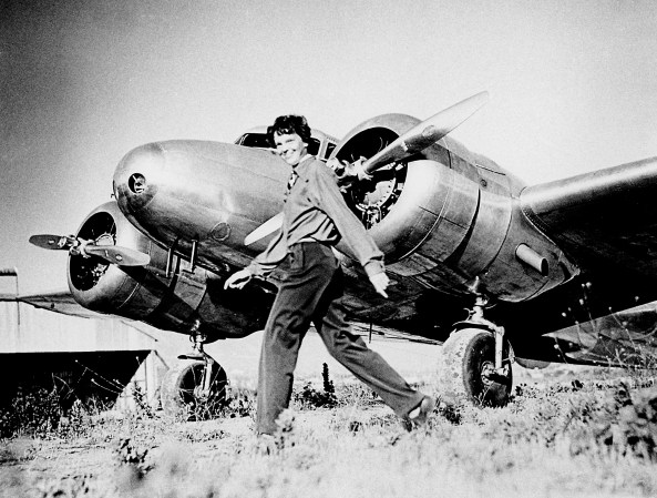 Hillary Clinton Begins New Search for Amelia Earhart