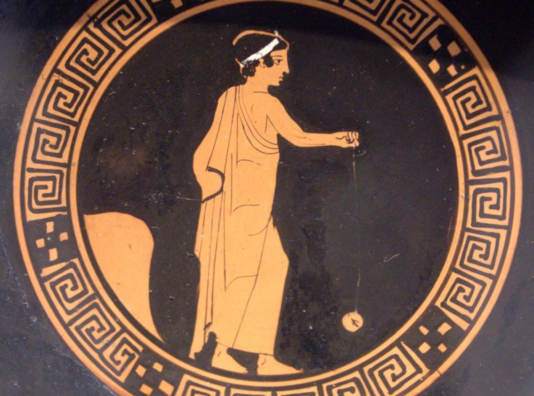 Watch The 2013 World Yo-Yo Champion’s Greatest Tricks